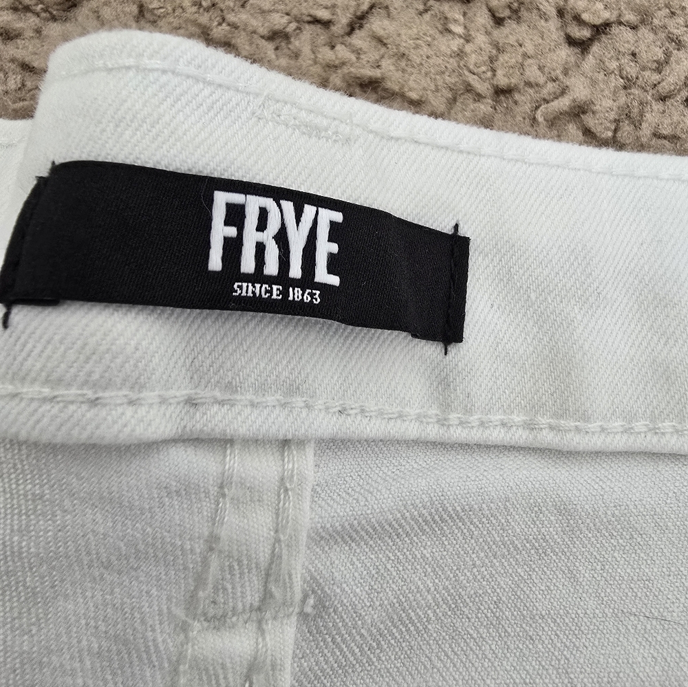 NWOT Frye High Waisted White Jeans Sz. 12/31 - Picture 4 of 10